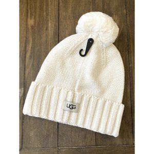UGG Knit White Pom Pom Beanie BRAND NEW With Tags OS Women’s